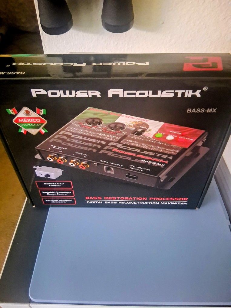 Power Acoustik Epic Center Brand New In The Box