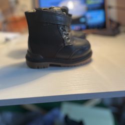 Wonder Nation Baby Boy Combat Boot Size 2