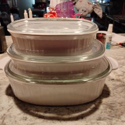 Pyrex Cooking And Storage Bowls 