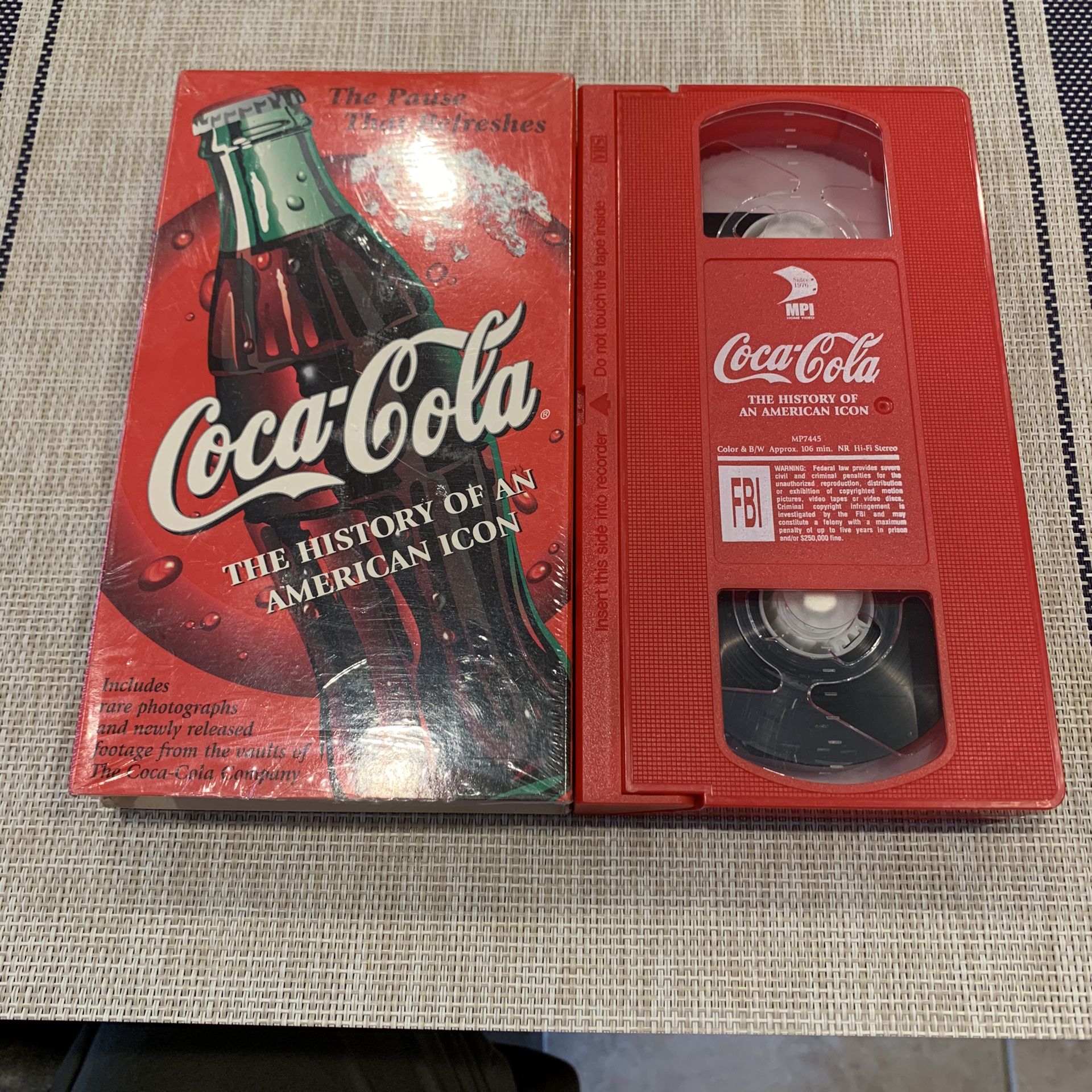 Coca-Cola - The History of an American Icon VHS Tape