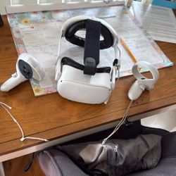 Oculus 2 With Upgraded Strap 