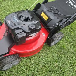 Toro Self-propelled Mower VORTEX Technology 22"