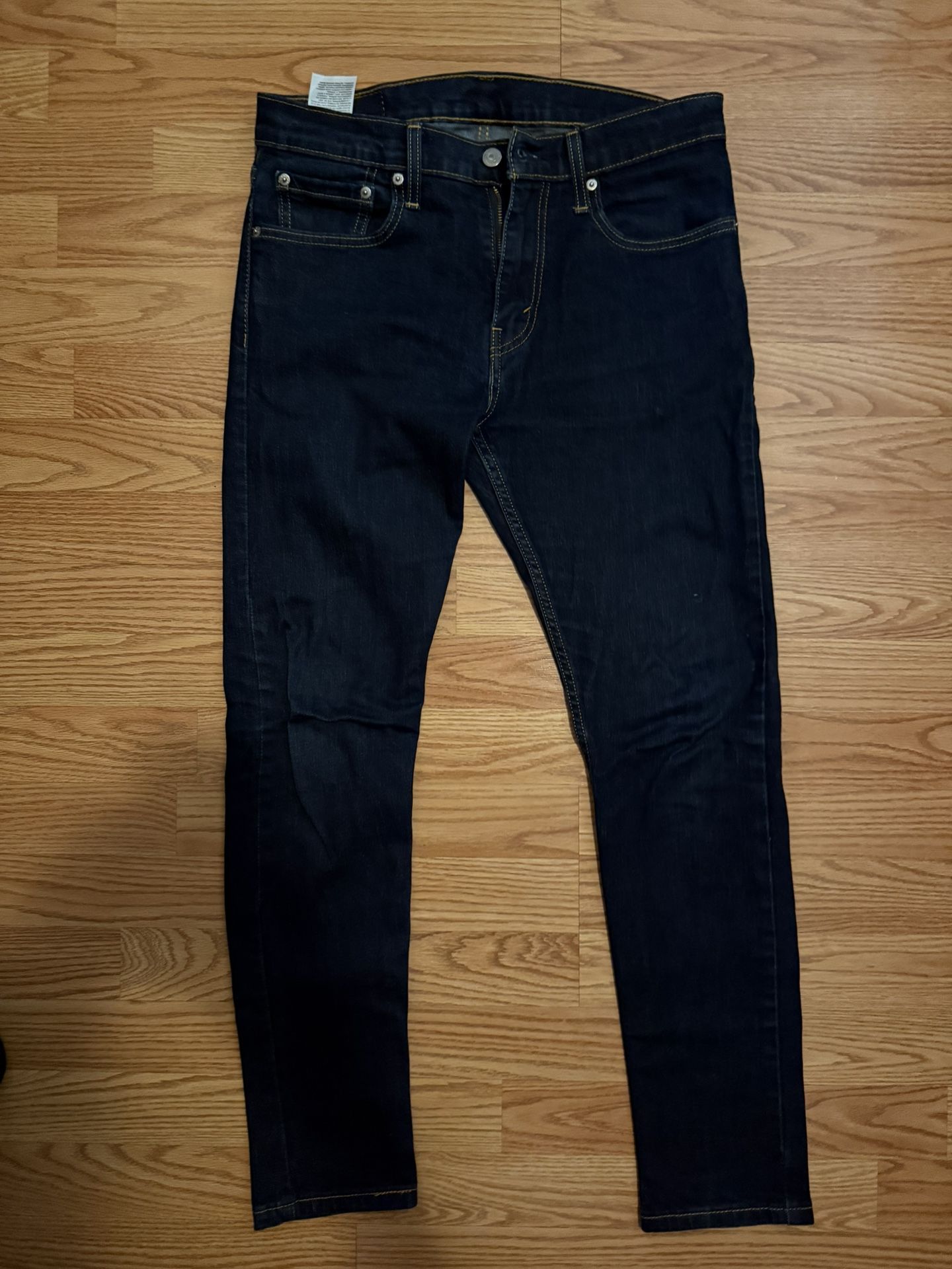 Levi’s 512 Size W31 L32