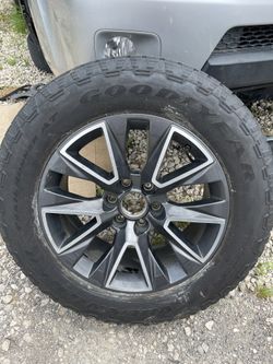 2021 Suburban 20” 275/60