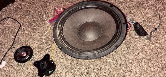 Lot of speakers