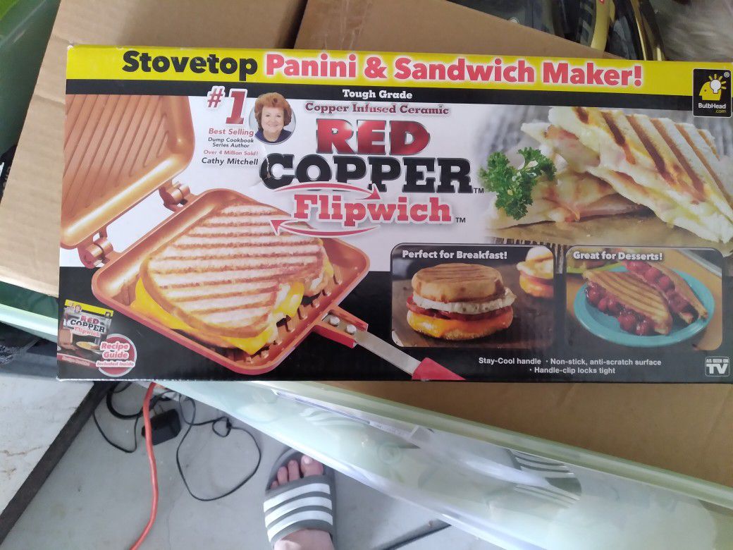 Red copper flipwich pan