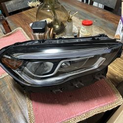 Mercedes Benz Head Light