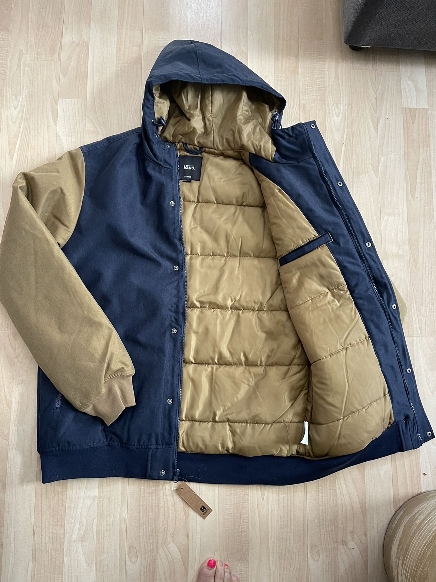 VANS SNOWBOARD JACKET SIZE XL for Sale in Las Vegas, NV OfferUp