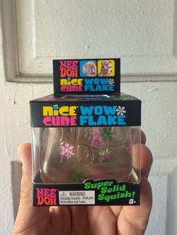 Nee Doh Nice Cube Wow Flake Squish Toy