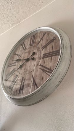 Farm style/Gold Clock