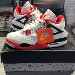 Jordan 4 OG Fire Red