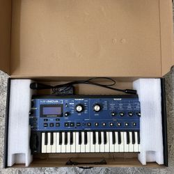 Novation MiniNova vocoder Synth