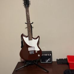 Electric Guitar And Amp Looking  to Sell Or Trade 