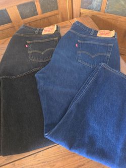 Mens 501 Levi's Jeans  – Black and Dark Blue