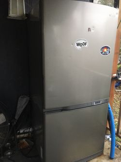 Samsung refrigerator in good conditions 100$