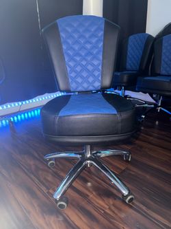 Set of 10 poker chairs EXCELLENT CONDITION