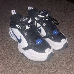 Nike Air Monarch White And Blue  9.5 Size 
