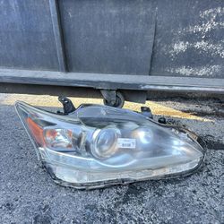2011-2017 Lexus CT 200 Right Passenger Headlight Xenon 