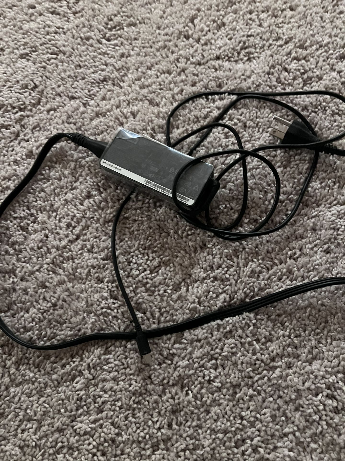 20V 3.25A 65W Laptop Charger AC Adapter Power Supply Cord for Lenovo G570 B570 B575 G575 B470 IdeaPad N580 N585 Z580 Z585 N586 P400 P500 ADP-65KHB CPA