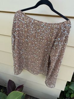 Glamorous Champagne Gold Sequin Open-Knit Boatneck / Off-Shoulder Long Sleeve Top - Size M/L