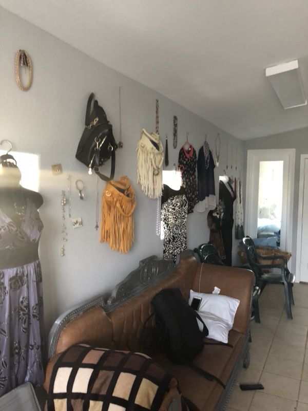 South side car wash and resale shop