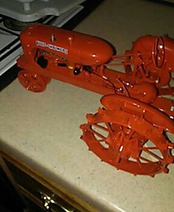 Allis chambers metal tractor