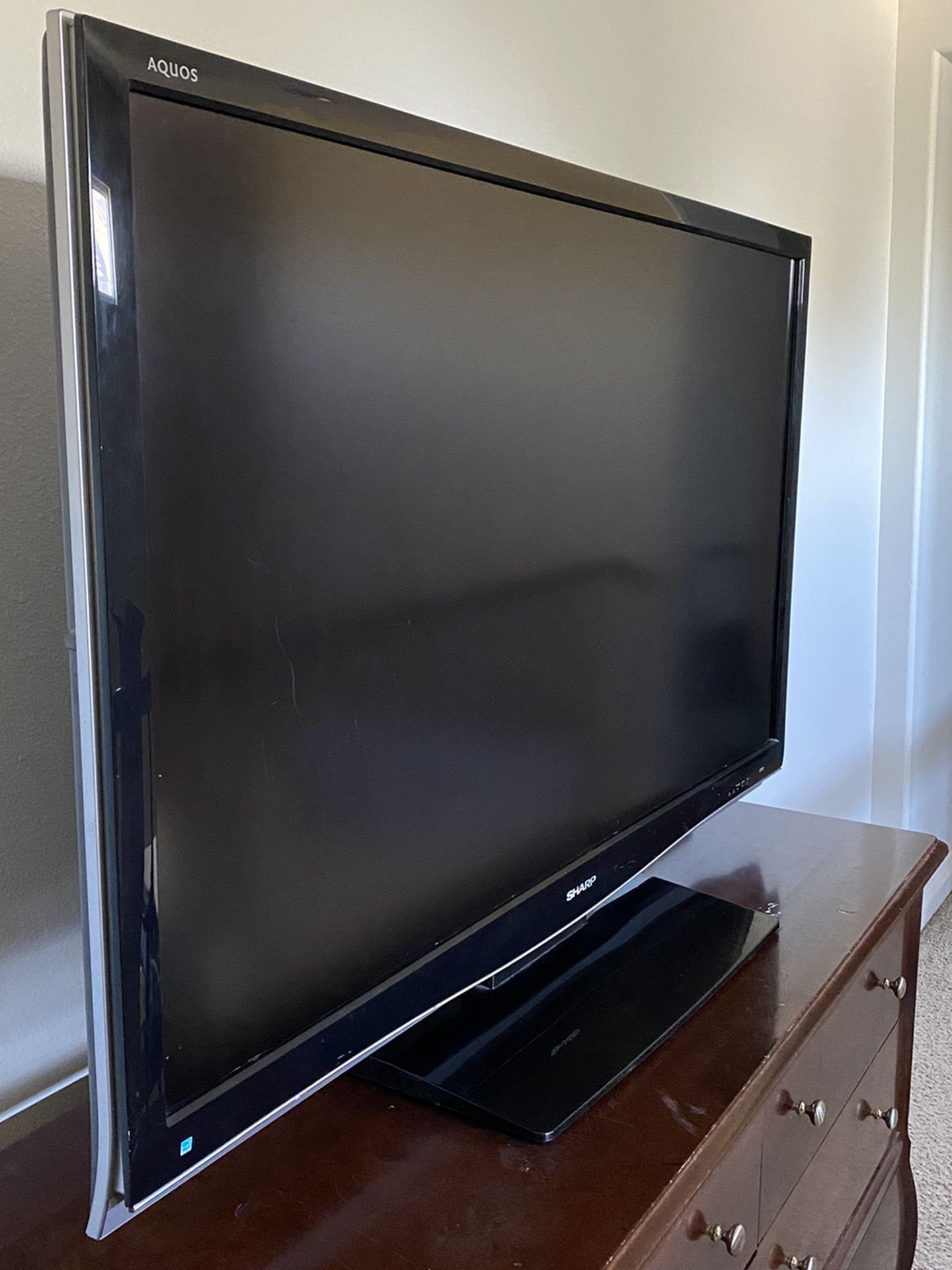 52 inch Sharp TV