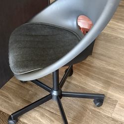 IKEA ELDBERGET / MALSKÄR Swivel Chair + Pad - Dark Gray/Black