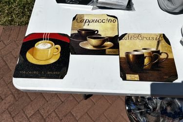 Decorative wall plates