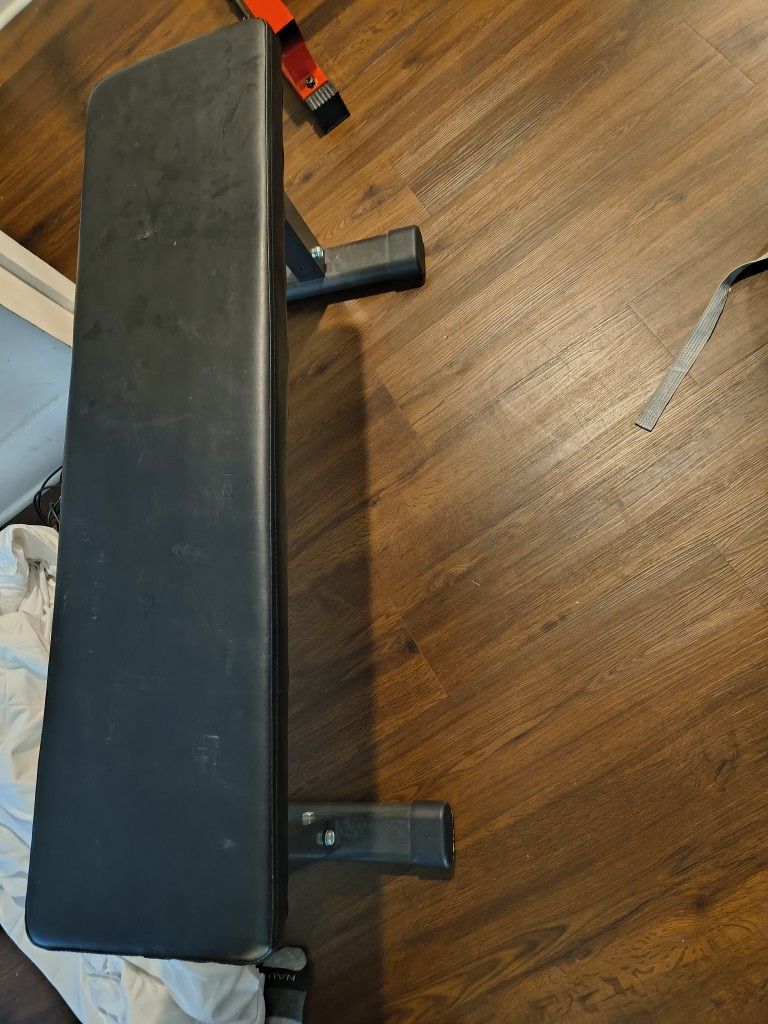 GYM WORKOUT BENCH $20.00