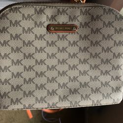 Gently Used Michael Kors Purse 