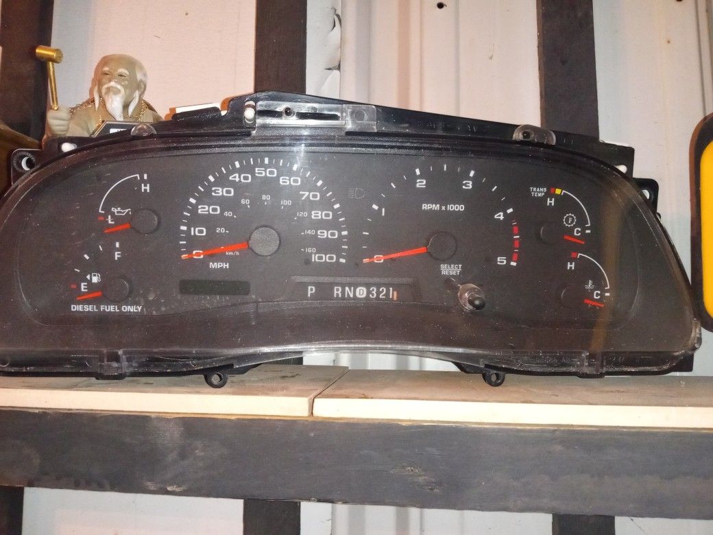 FORD F250 INSTRUMENT CLUSTER for Sale in Phoenix, AZ OfferUp