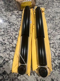 SCITOO Rear Shock Absorbers Fit for 1(contact info removed) 2007 for Chevy Silverado 1500