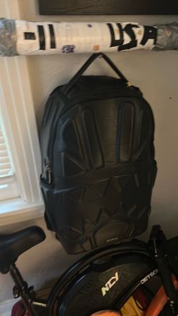 Used limited edition sold out forever Used limited edition sold out forever sprayground backpack