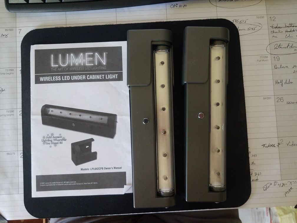 2 Lumen Wireless LED Under Cabinet Lights