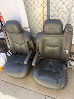 Chevy Silverado SS seats