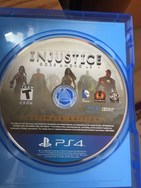 PS4 Injustice Gods among Us Ultimate Edition