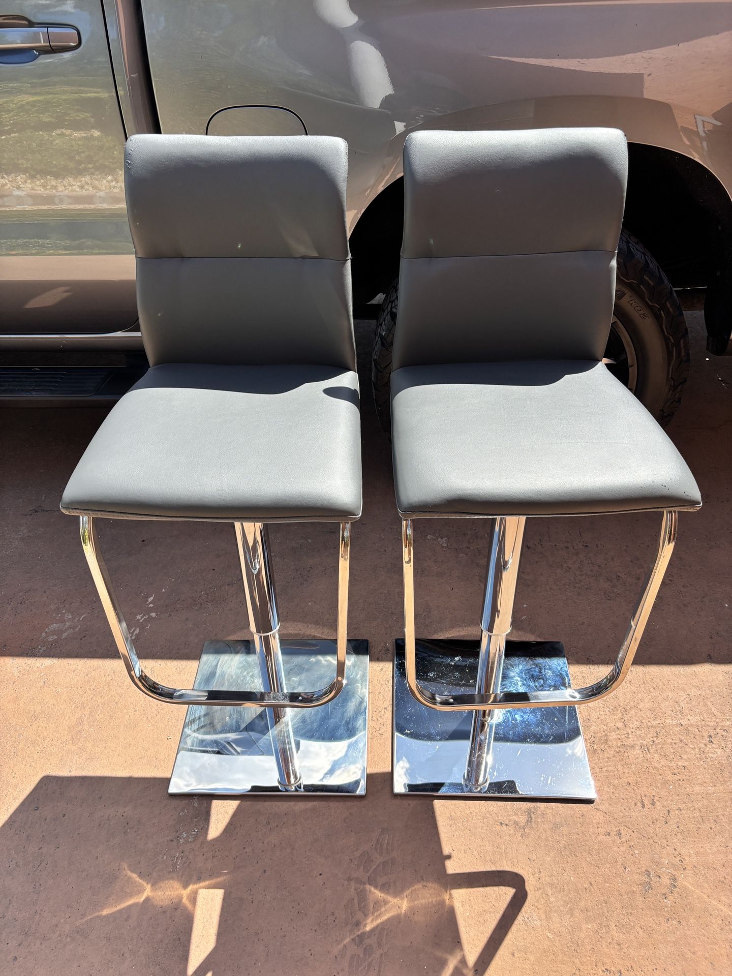 2 Leather Grey Bar Stools