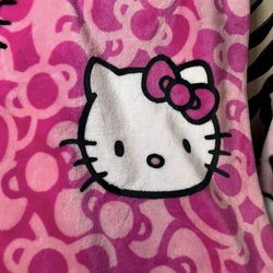 Hello Kitty Bow Blanket 