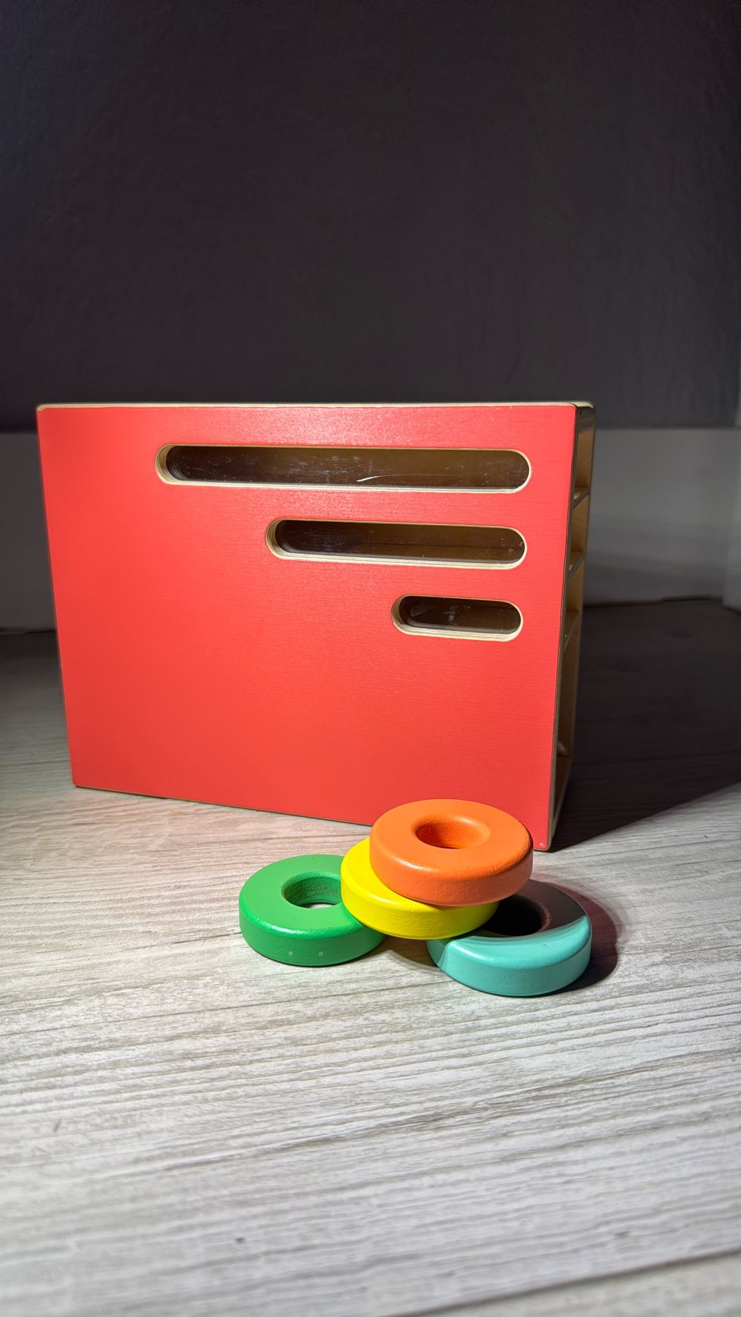 $18 Lovevery Count And Slide Ring Chute The Realist 2 Box With Rings