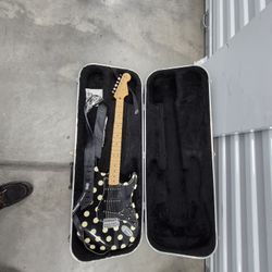 Fender Stratocaster Guitar