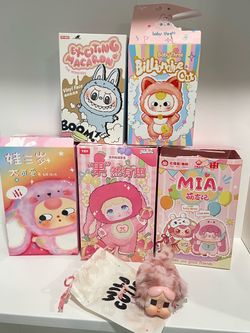 Large Plush Purse Charm Pendants (Pop Mart) (6 Total)