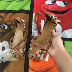 Andrea Women’s Sandals