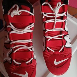 720 Air Uptempo Size 11 Lebrons Size 11