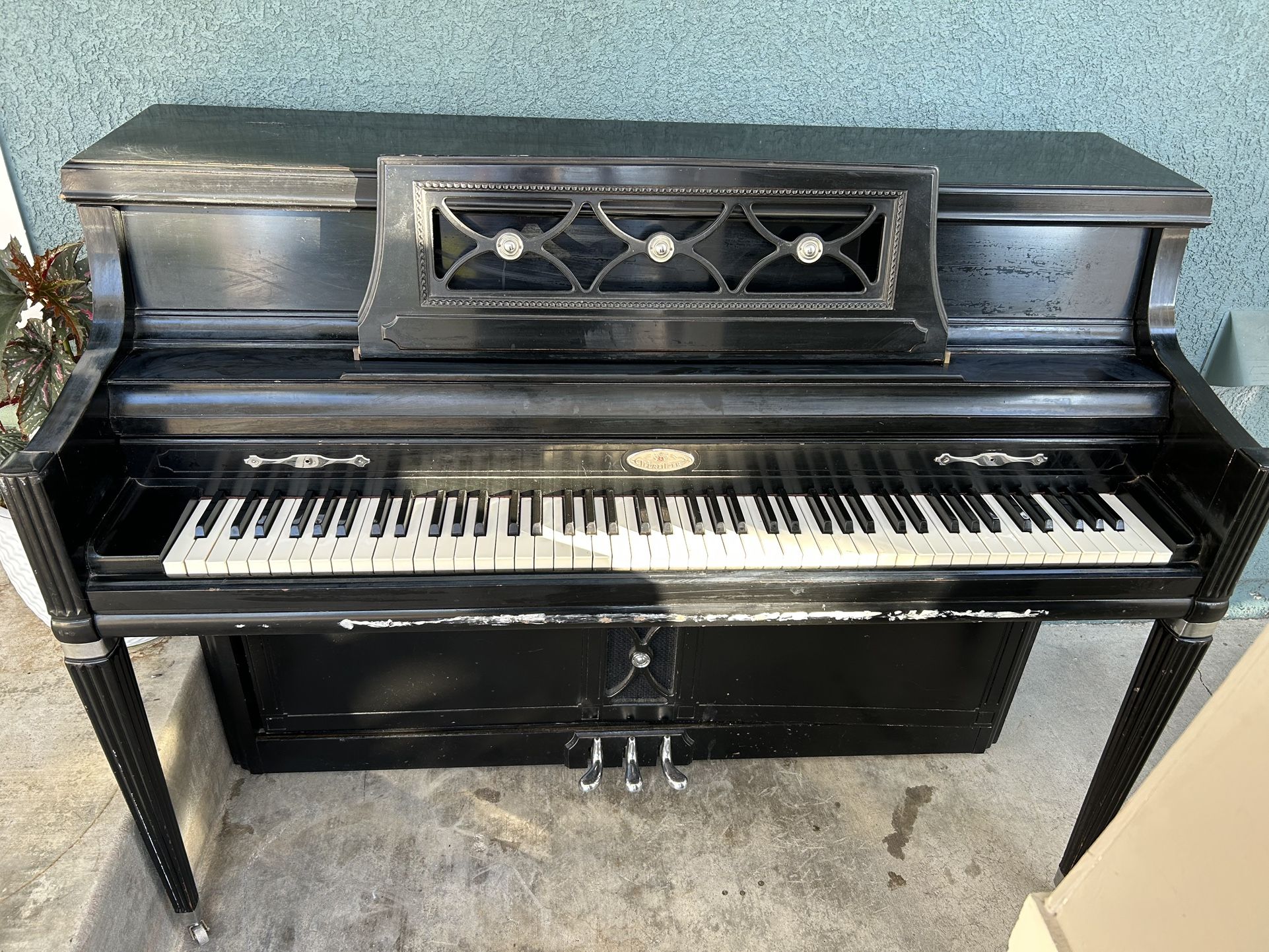 Free Wurlitzer Piano