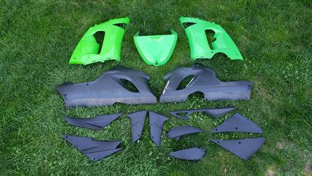 For Sale: Kawasaki Ninja ZX-6R Fairings