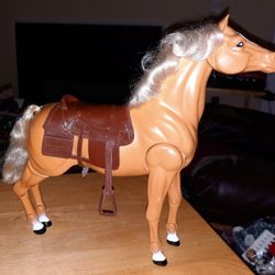 VTG 1980 Mattel Barbie Horse Dallas Tan/Brown With Saddle