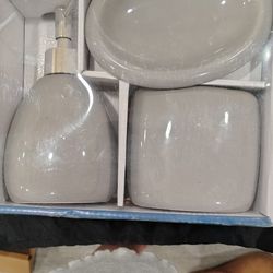 Bathroom Set 