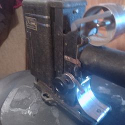  Vintage Projector  Price Drop $25