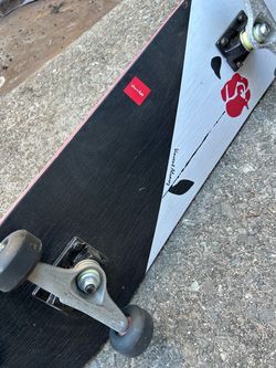 Skateboard